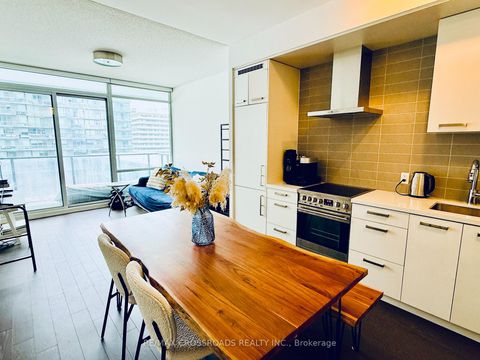 Photo 14 at S612 - 455 Front Street E, Waterfront Communities C8, Toronto