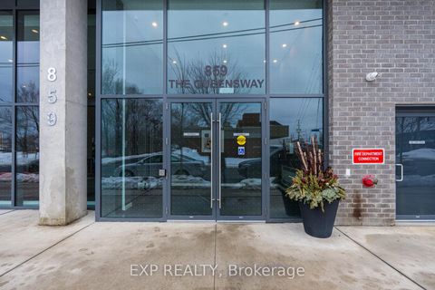 Photo 6 at 209 - 859 The Queensway, Queensway, Toronto