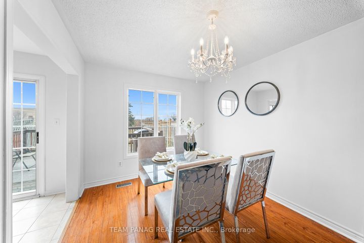 Photo 9 at 47 Loons Call Crescent, Wellington, Brampton