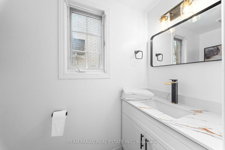 Photo 19 at 47 Loons Call Crescent, Wellington, Brampton