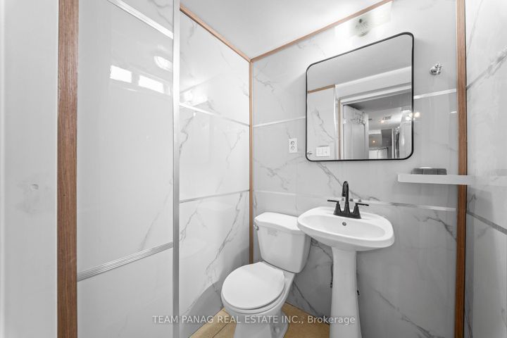 Photo 39 at 47 Loons Call Crescent, Wellington, Brampton