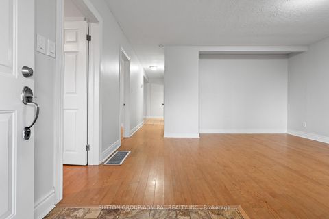 Photo 6 at 110 Cumberland Street, Allandale, Barrie