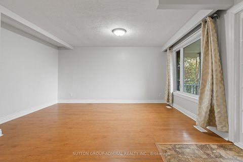 Photo 8 at 110 Cumberland Street, Allandale, Barrie