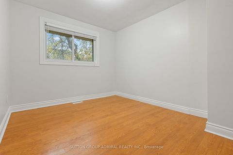 Photo 16 at 110 Cumberland Street, Allandale, Barrie