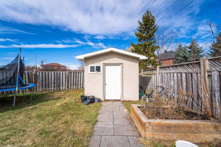 Photo 39 at 26 Calderstone Road, Bram East, Brampton