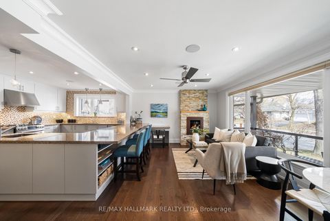 Photo 5 at 102 Banstock Drive, Steeles, Toronto