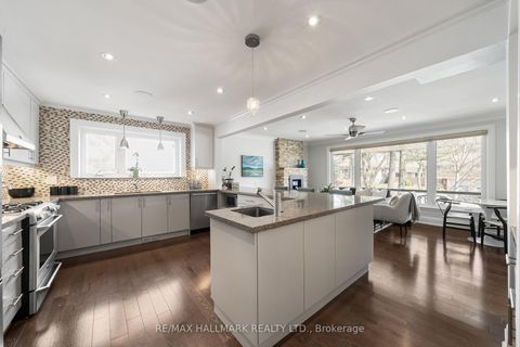 Photo 10 at 102 Banstock Drive, Steeles, Toronto