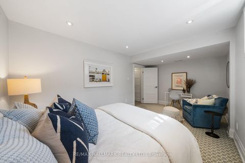 Photo 36 at 102 Banstock Drive, Steeles, Toronto