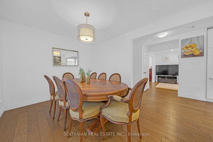 Photo 16 at 54 Braeburn Drive, Willowbrook, Markham