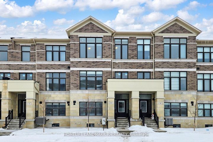 Photo 1 at 10 RUSSEL WICE Avenue, Rural Richmond Hill, Richmond Hill