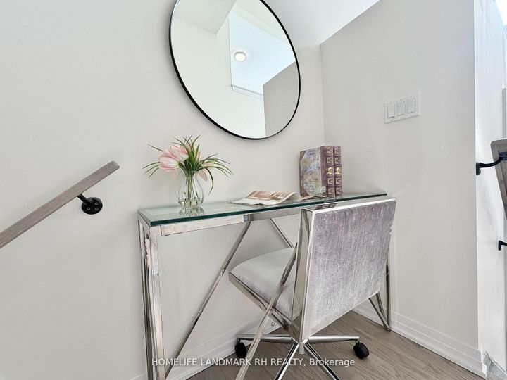 Photo 20 at 10 RUSSEL WICE Avenue, Rural Richmond Hill, Richmond Hill