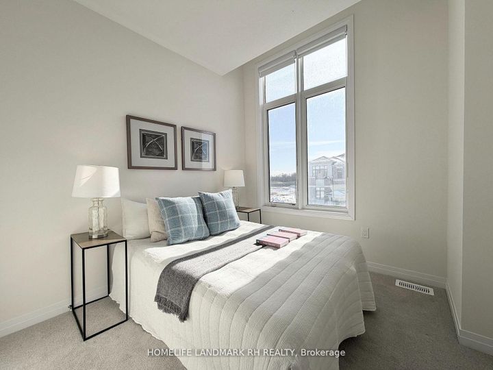 Photo 29 at 10 RUSSEL WICE Avenue, Rural Richmond Hill, Richmond Hill