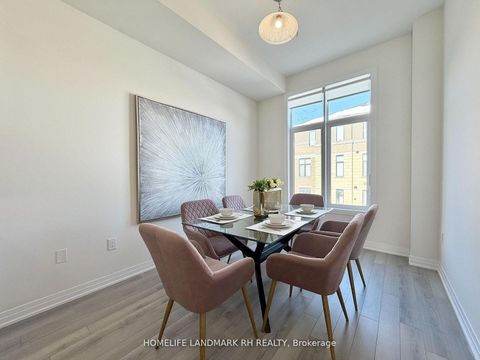 Photo 13 at 10 RUSSEL WICE Avenue, Rural Richmond Hill, Richmond Hill