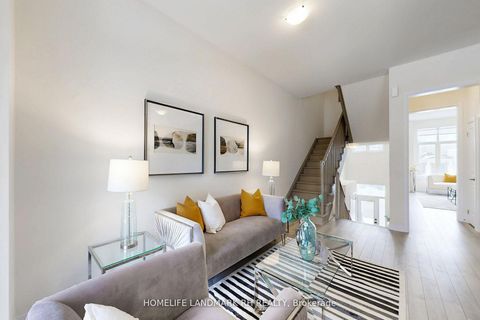 Photo 21 at 10 RUSSEL WICE Avenue, Rural Richmond Hill, Richmond Hill