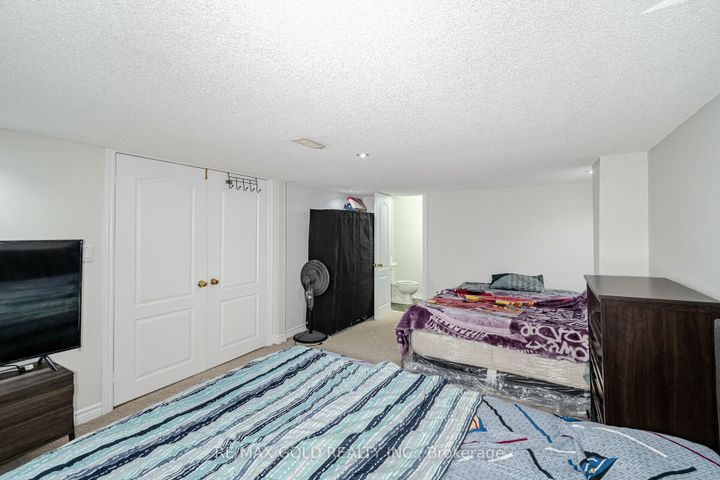 Photo 8 at 29 Ocean Ridge Drive, Wellington, Brampton