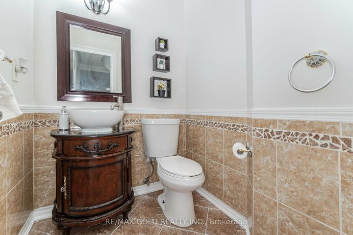Photo 22 at 29 Ocean Ridge Drive, Wellington, Brampton
