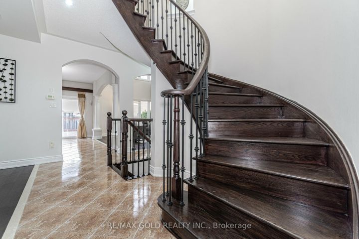 Photo 24 at 29 Ocean Ridge Drive, Wellington, Brampton