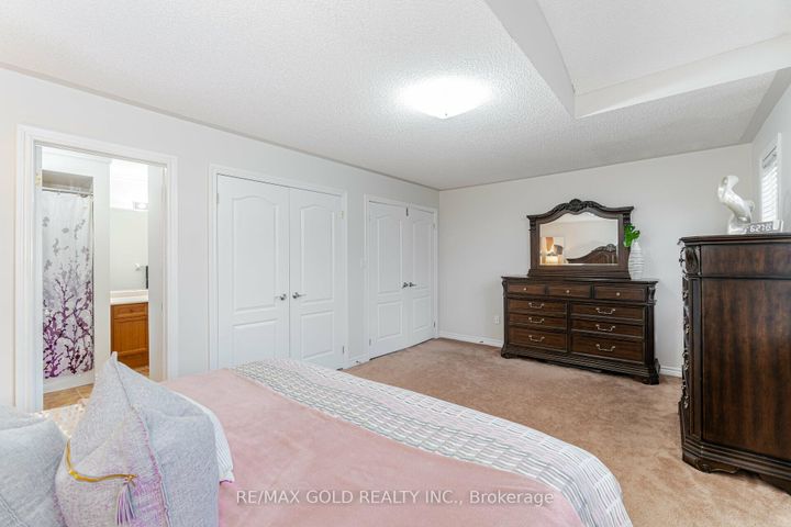Photo 32 at 29 Ocean Ridge Drive, Wellington, Brampton