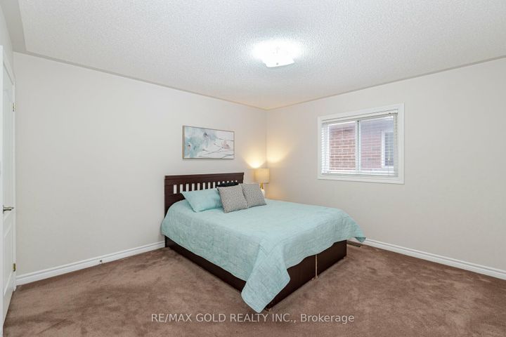 Photo 37 at 29 Ocean Ridge Drive, Wellington, Brampton