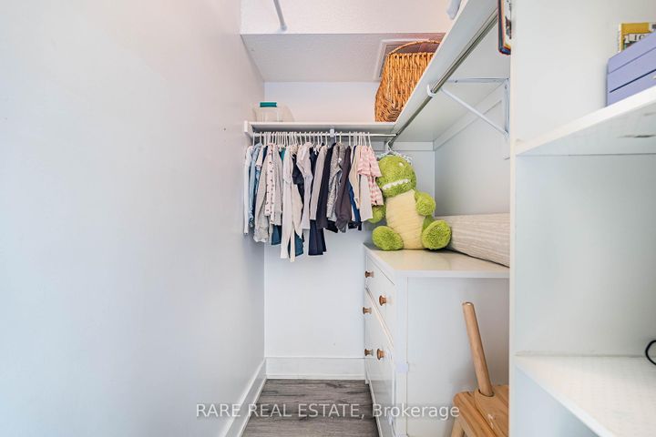 Photo 33 at 28 - 60 Fairwood Circle, Wellington, Brampton