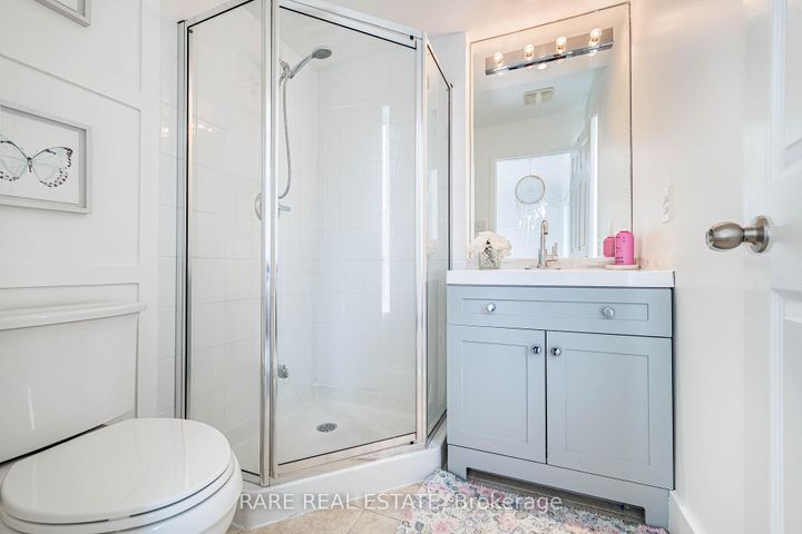 Photo 34 at 28 - 60 Fairwood Circle, Wellington, Brampton