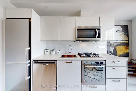 Photo 9 at 718 - 55 Ontario Street, Moss Park, Toronto