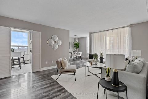 Photo 8 at 1508 - 5 Vicora Linkway, Flemingdon Park, Toronto