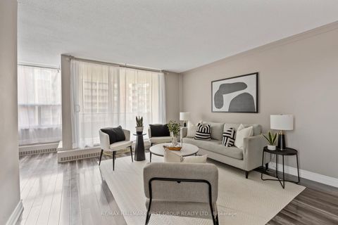 Photo 10 at 1508 - 5 Vicora Linkway, Flemingdon Park, Toronto