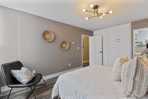 Photo 29 at 1508 - 5 Vicora Linkway, Flemingdon Park, Toronto