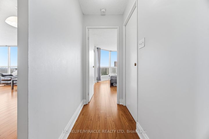 Photo 29 at 502 - 1 Rowntree Road, Jamestown, Toronto