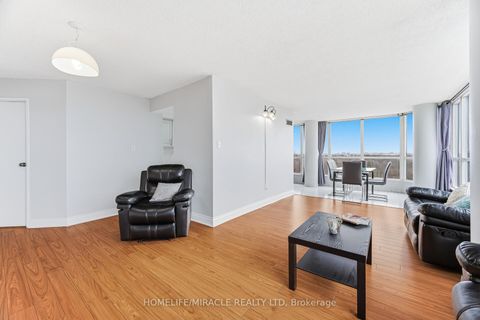 Photo 12 at 502 - 1 Rowntree Road, Jamestown, Toronto