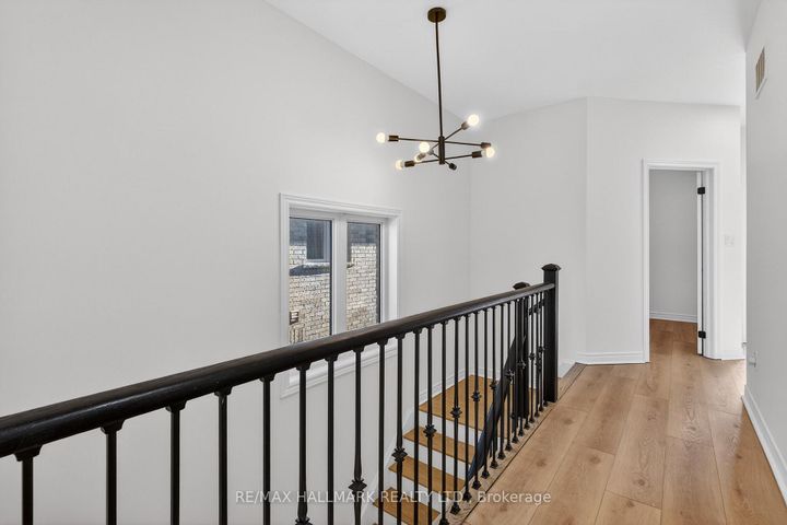 Photo 18 at 126 Killington Avenue, Kleinburg, Vaughan