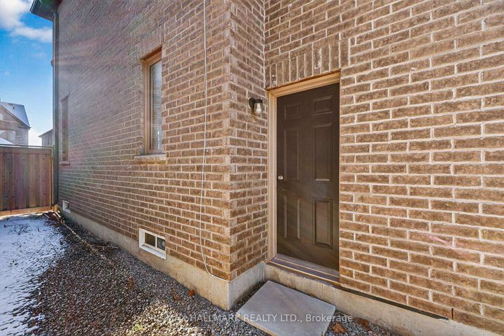 Photo 37 at 126 Killington Avenue, Kleinburg, Vaughan