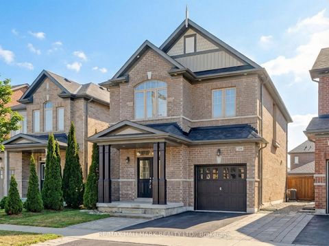 Photo 2 at 126 Killington Avenue, Kleinburg, Vaughan