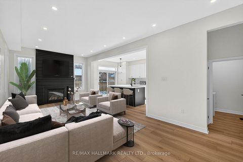 Photo 8 at 126 Killington Avenue, Kleinburg, Vaughan