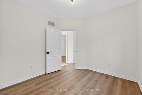 Photo 27 at 126 Killington Avenue, Kleinburg, Vaughan