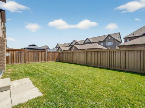 Photo 35 at 126 Killington Avenue, Kleinburg, Vaughan