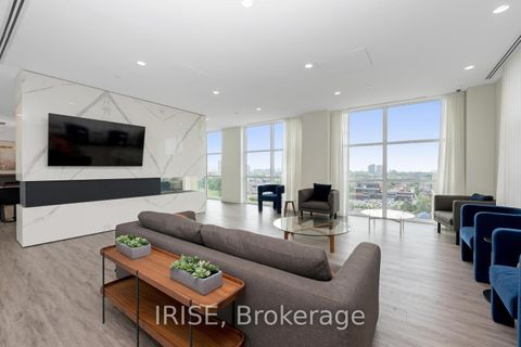 Photo 16 at 716 - 1787 St Clair Avenue W, Pellam Park, Toronto