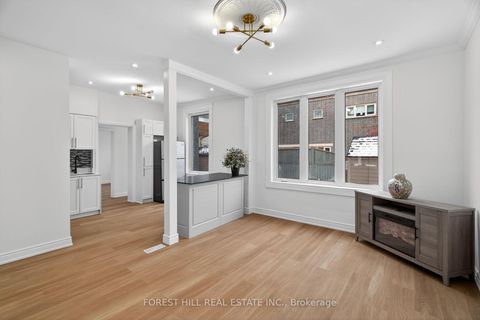 Photo 6 at 7 Ellsworth Avenue, Wychwood, Toronto