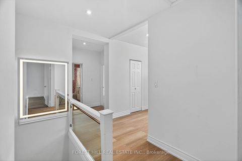 Photo 19 at 7 Ellsworth Avenue, Wychwood, Toronto