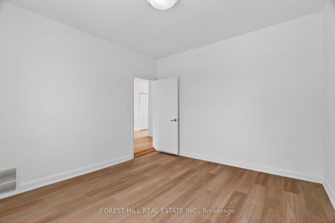 Photo 26 at 7 Ellsworth Avenue, Wychwood, Toronto