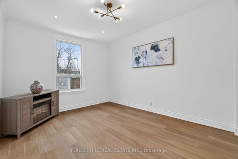 Photo 27 at 7 Ellsworth Avenue, Wychwood, Toronto