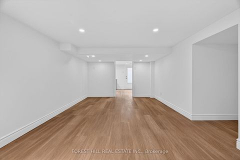 Photo 35 at 7 Ellsworth Avenue, Wychwood, Toronto