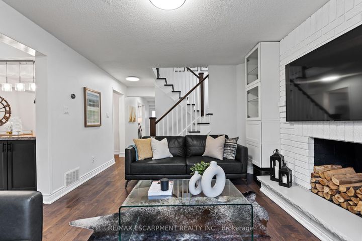 Photo 11 at 2685 Los Palmas Court, Meadowvale, Mississauga