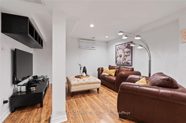 Photo 19 at 2685 Los Palmas Court, Meadowvale, Mississauga