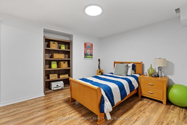 Photo 25 at 2685 Los Palmas Court, Meadowvale, Mississauga