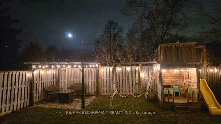 Photo 30 at 2685 Los Palmas Court, Meadowvale, Mississauga