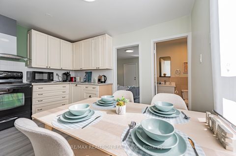 Photo 7 at 47 Greendale Avenue, Smythe, Toronto