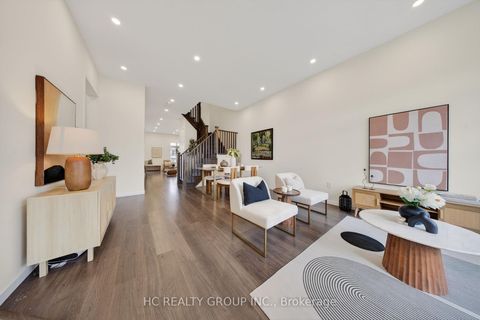 Photo 3 at 1240 Wellington Street E, Bayview Northeast, Aurora