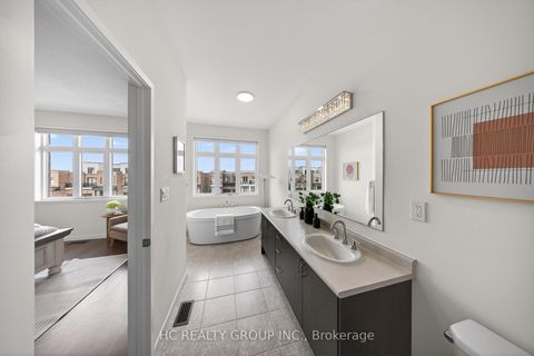 Photo 37 at 1240 Wellington Street E, Bayview Northeast, Aurora